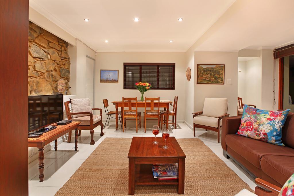 Afribode'S Dysart Cottage Cape Town Exterior photo